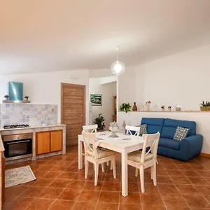 casa-vacanza-azzurra-cinisi.sicilyhotelsitaly.net/